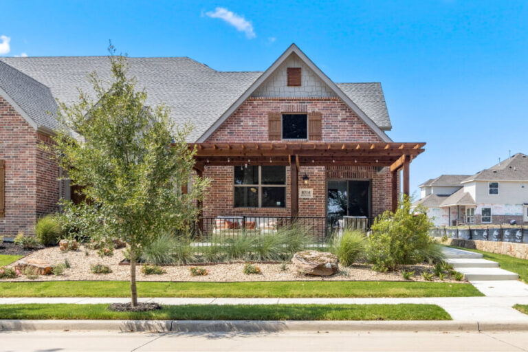 8314 Cottonwood Creek Trail