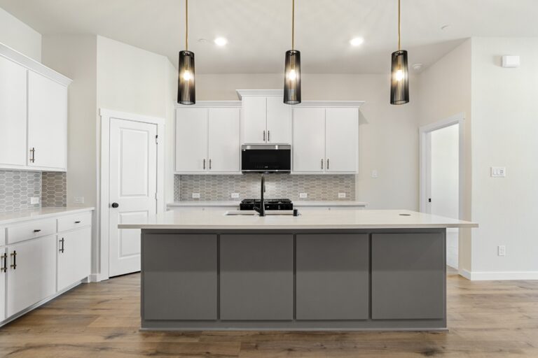 616 Tall Grass Trail