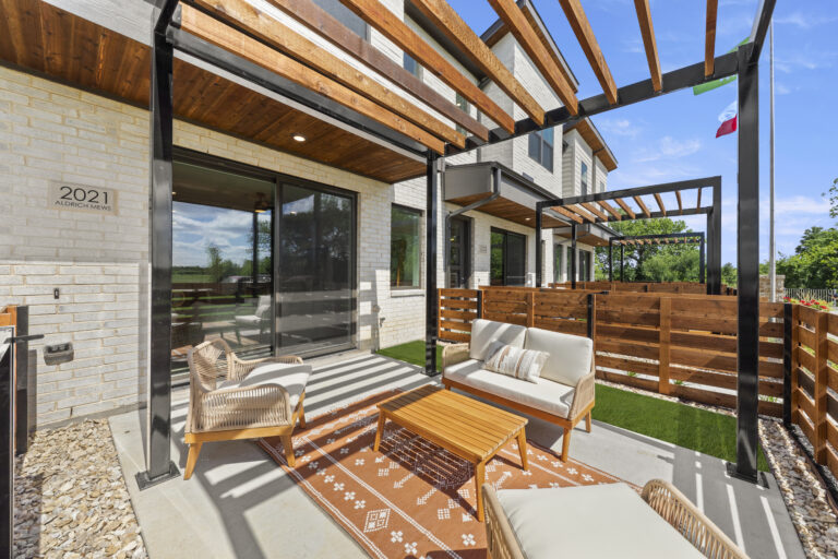 2021 Aldrich Mews