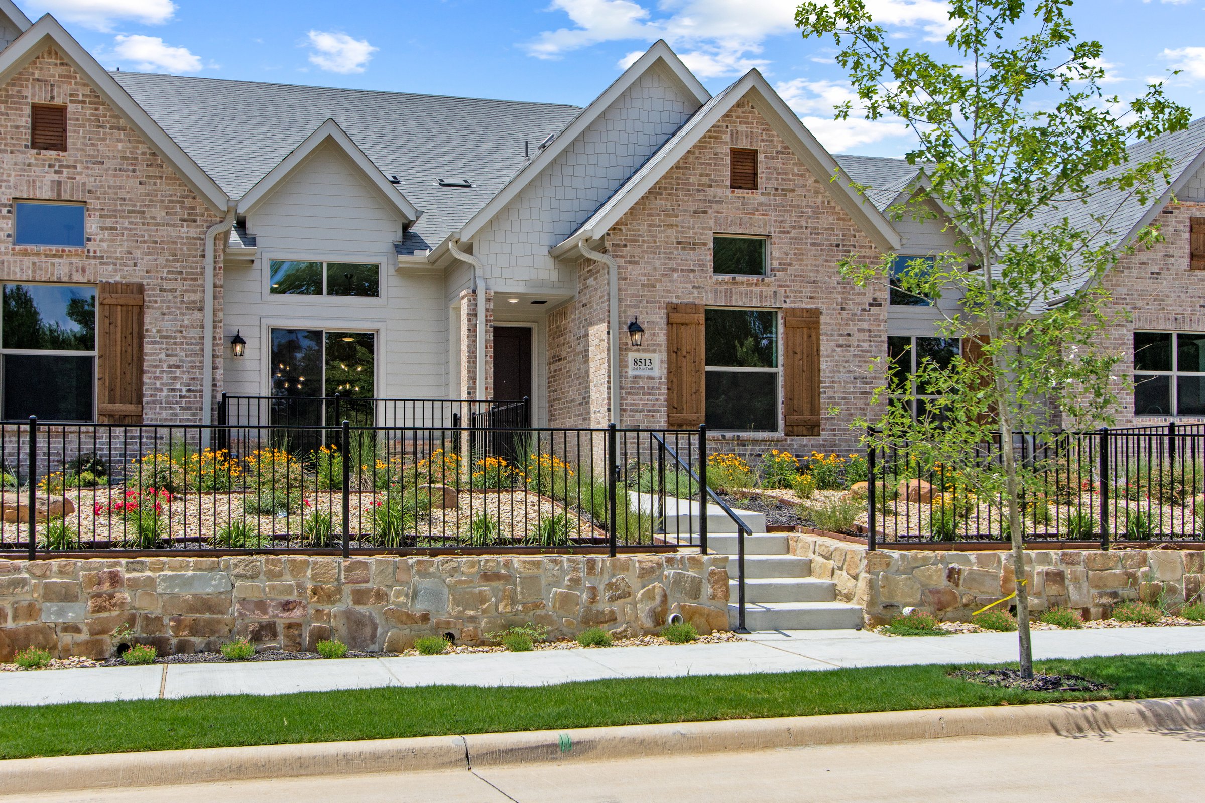 8513 Del Rio Trail